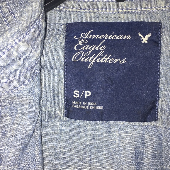 American Eagle Blue Button Down - Picture 2 of 4